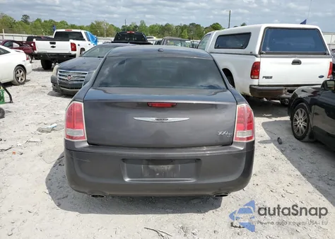 2013 Chrysler 300 S from USA, damaged, VIN 2C3CCABG4DH565622